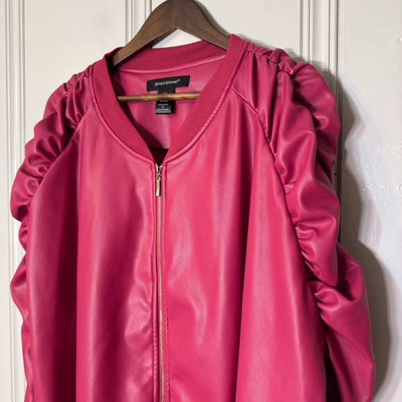 Ashley Stewart Plus Size Faux Leather Ruched Bomber Jacket Hot Pink Ruffle 32 5X - Picture 3 of 13